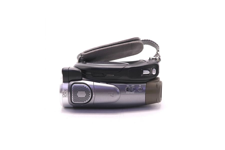 Видеокамера Sony DCR-DVD403E в упаковке