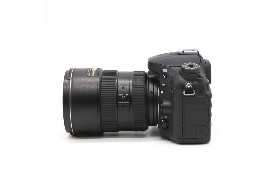 Nikon D7100 kit 17-55mm f/2.8G ED-IF AF-S DX