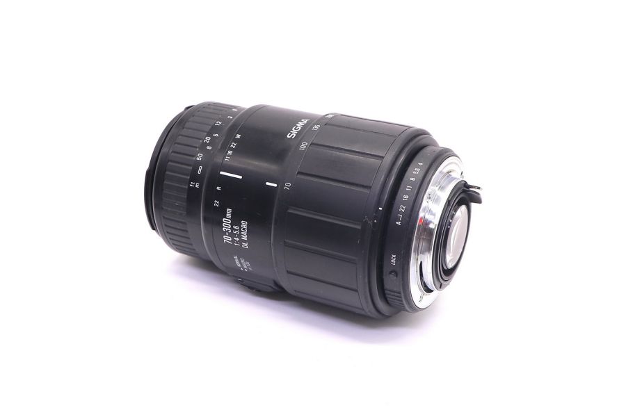 Sigma AF 70-300mm f/4-5.6 DL Macro for Pentax K