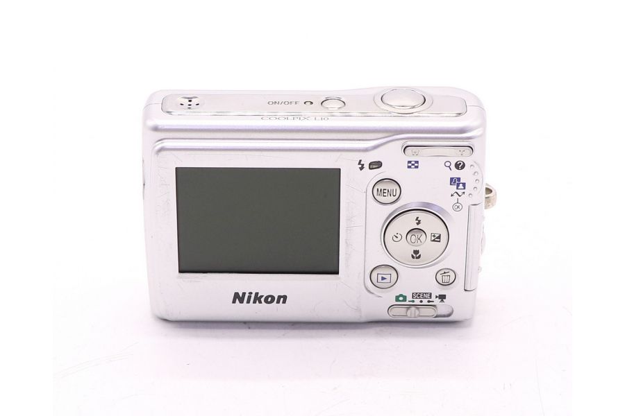 Компактный цифровой фотоаппарат Nikon Coolpix L10