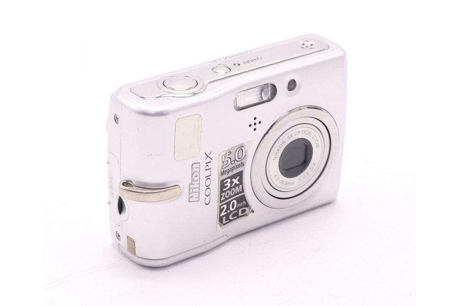 Компактный цифровой фотоаппарат Nikon Coolpix L10