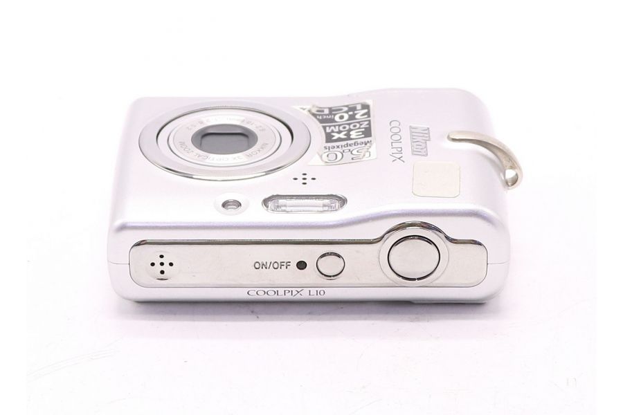Компактный цифровой фотоаппарат Nikon Coolpix L10