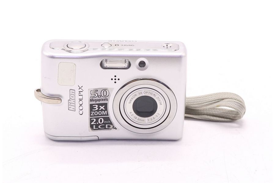 Компактный цифровой фотоаппарат Nikon Coolpix L10