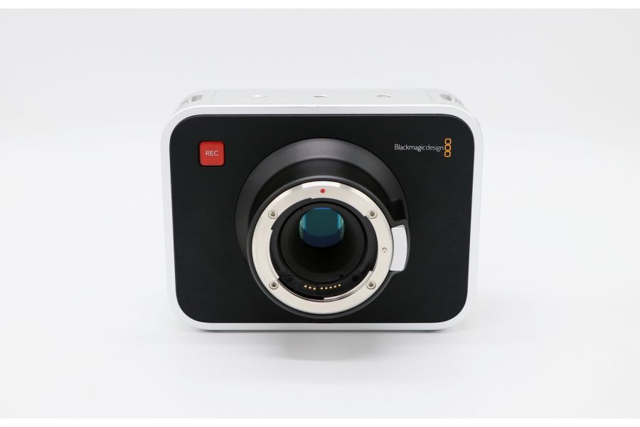 Blackmagic Cinema Camera 2.5K EF