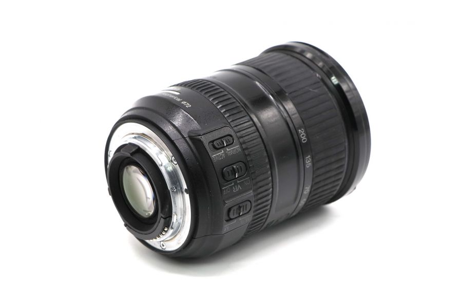Nikon 18-200mm f/3.5-5.6G ED AF-S VR DX Nikkor ( не рабочий стаб)
