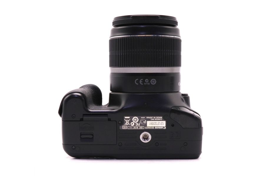 Canon EOS 550D kit (пробег 28100 кадров)