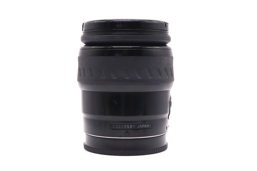 Minolta AF 28-105mm f/3.5-4.5 Xi (Japan, 1991)