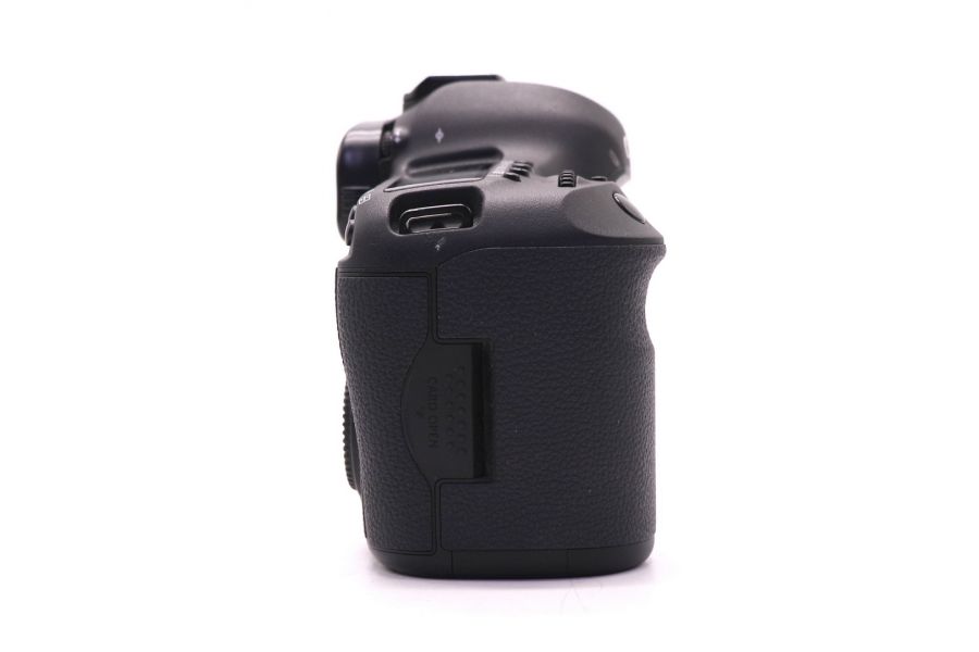 Canon EOS 5D Mark III body в упаковке (пробег 15515 кадр)
