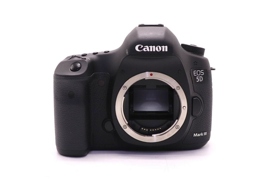 Canon EOS 5D Mark III body в упаковке (пробег 15515 кадр)