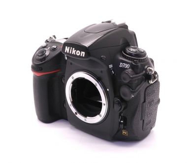 Nikon D700 body (пробег 179420 кадров)