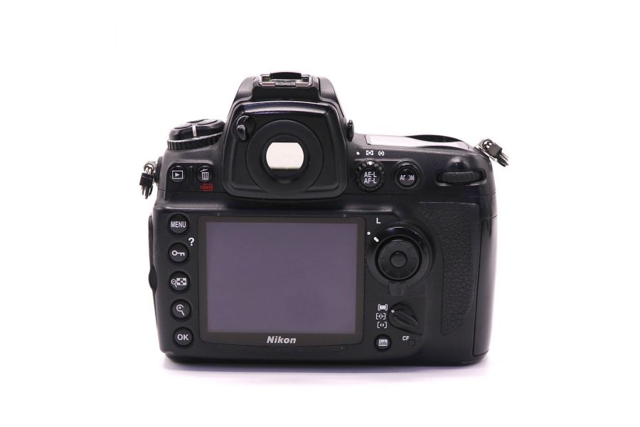 Nikon D700 body (пробег 179420 кадров)