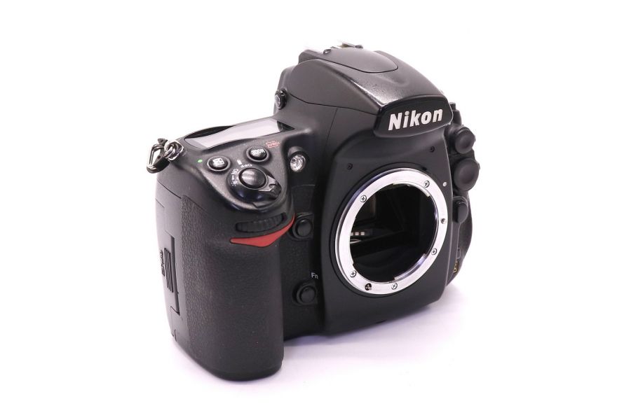 Nikon D700 body (пробег 179420 кадров)