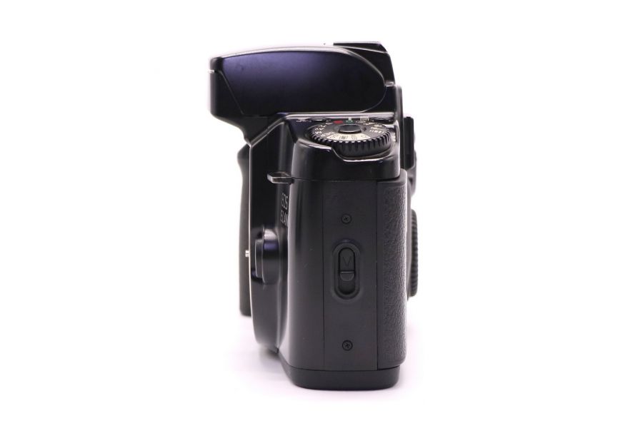 Фотокамера зеркальная Canon EOS Elan body