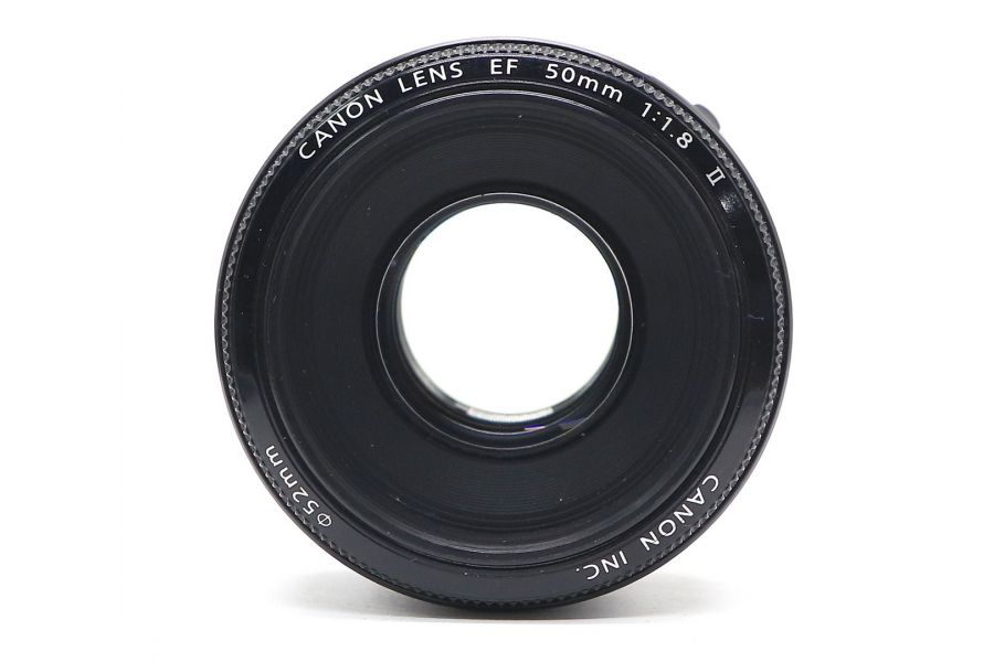 Canon EF 50mm f/1.8 II в упаковке (Malaysia).