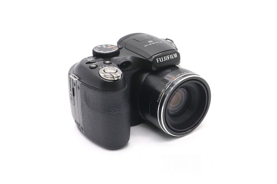 Fujifilm FinePix S2500HD