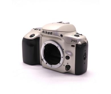 Автофокусная зеркальная камера Nikon F50 body 