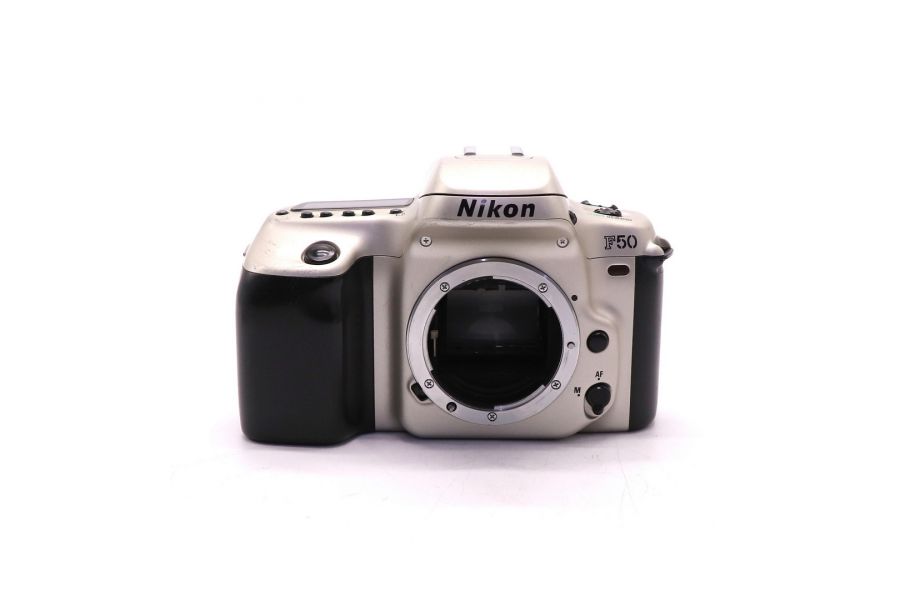 Автофокусная зеркальная камера Nikon F50 body 