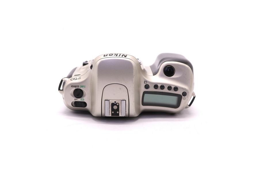 Автофокусная зеркальная камера Nikon F50 body 