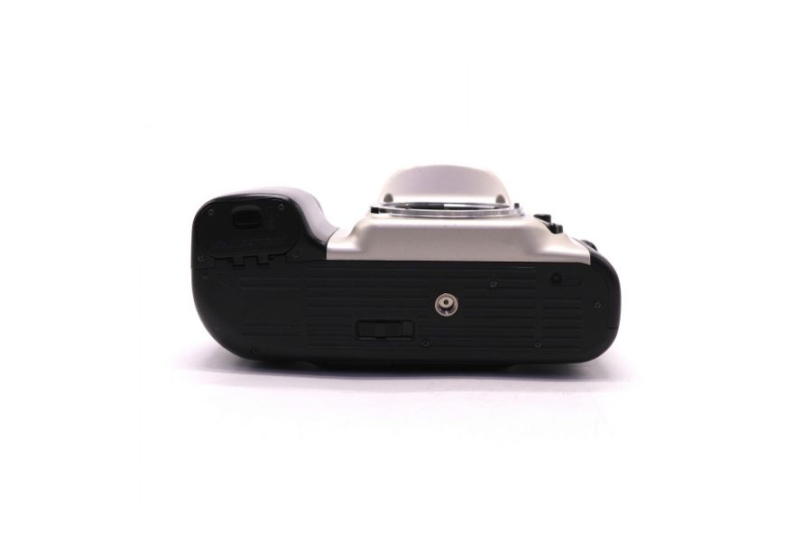 Автофокусная зеркальная камера Nikon F50 body 