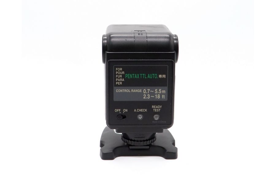 Фотовспышка Pentax AF 220T в упаковке