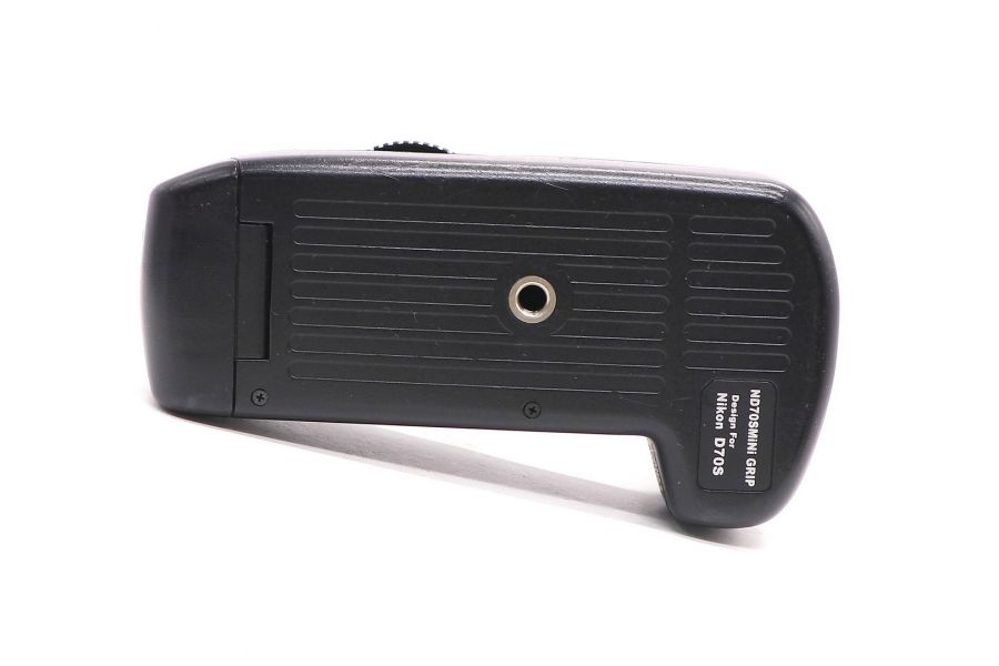 Батарейная ручка ND70SMiNi GRIP для Nikon D70s