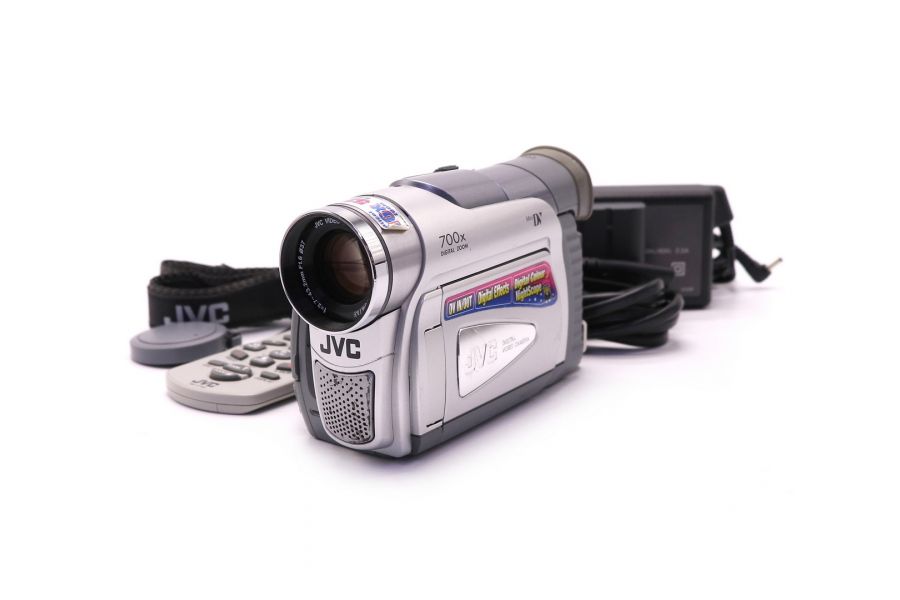 Видеокамера JVC GR-D30AS