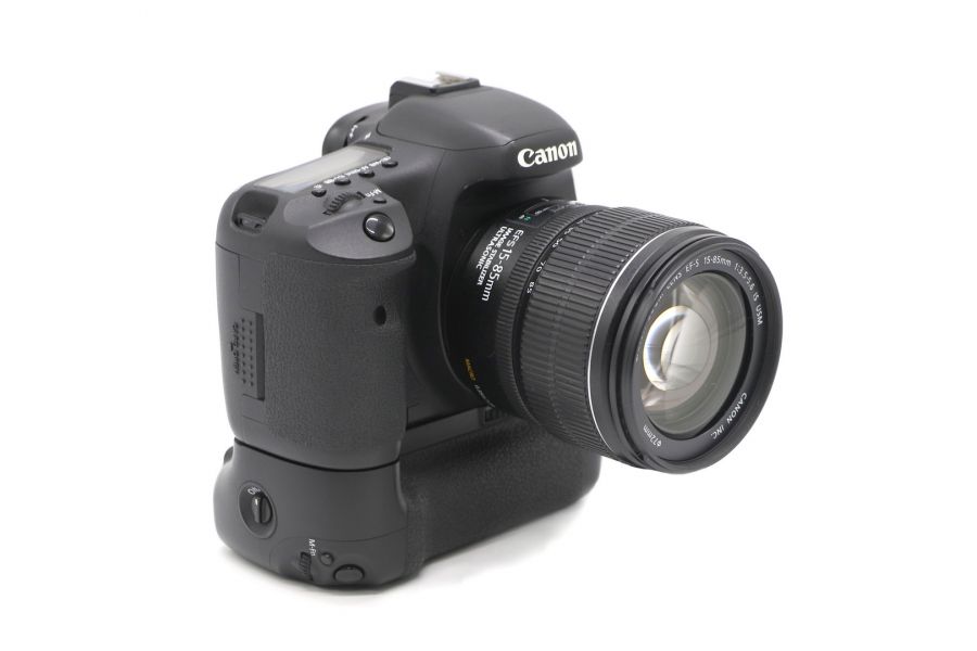 Canon EOS 7D kit 15-85mm f/3.5-5.6 USM
