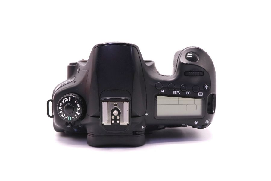 Canon EOS 60D body в упаковке (пробег 34580 кадров)