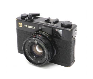 Yashica Electro 35 CC