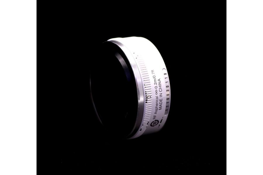 Nikon 10mm f/2.8 Nikkor 1 в упаковке (белый)