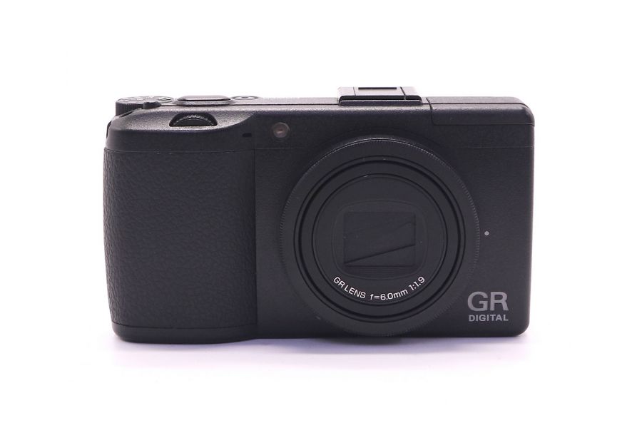 Ricoh GR III Digital (пробег 2720 кадров)