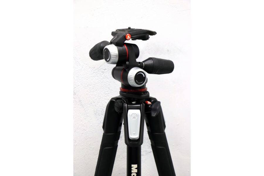 Штатив Manfrotto 055 + голова manfrotto MHXPRO-3W