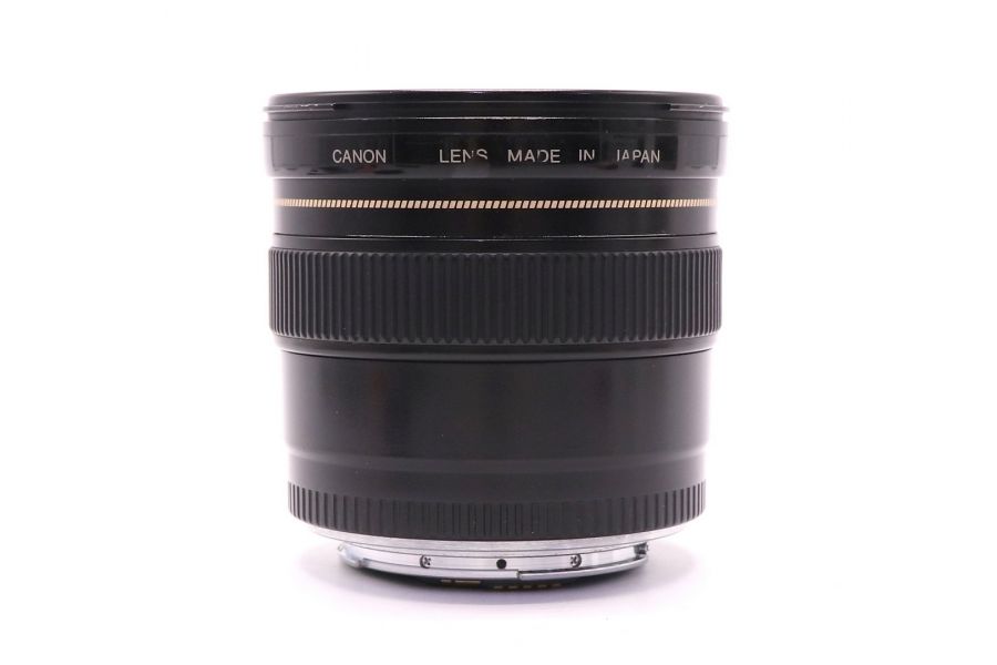 Canon EF 20mm f/2.8 USM (Japan, 2000)