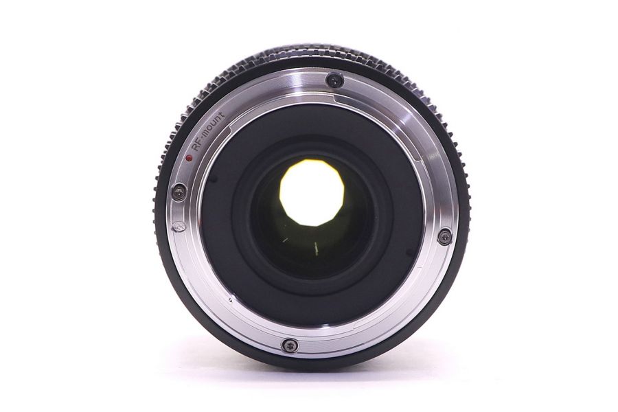 Sirui Nightwalker 24mm T1.2 S35 в упаковке