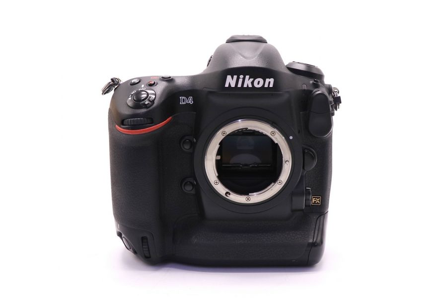 Nikon D4 body в упаковке (пробег 147000 кадров)