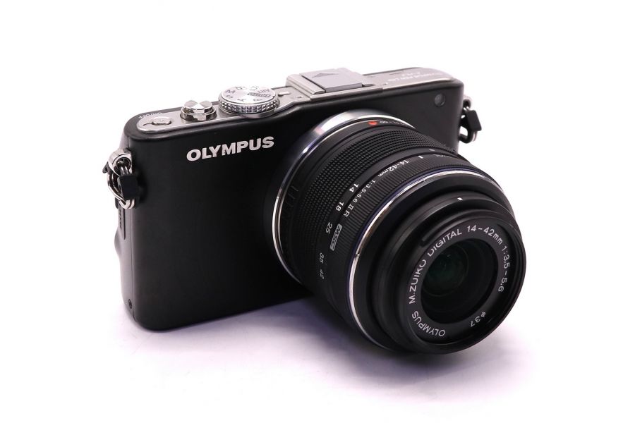 Olympus pen E-PL3 kit (пробег 17500 кадров)