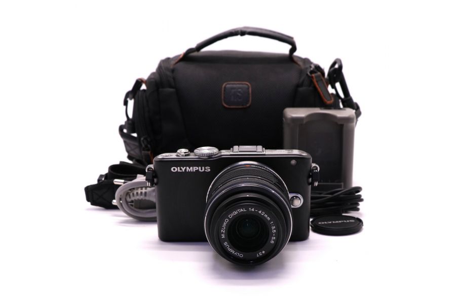 Olympus pen E-PL3 kit (пробег 17500 кадров)
