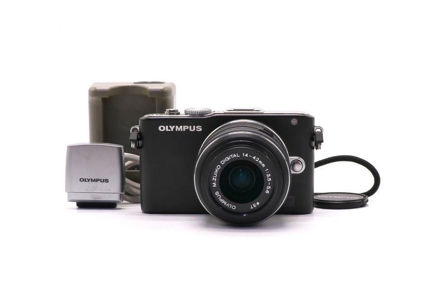 Olympus pen E-PL3 kit (пробег 8300 кадров)