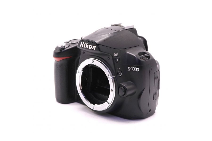 Nikon D3000 body (пробег 7080 кадров)