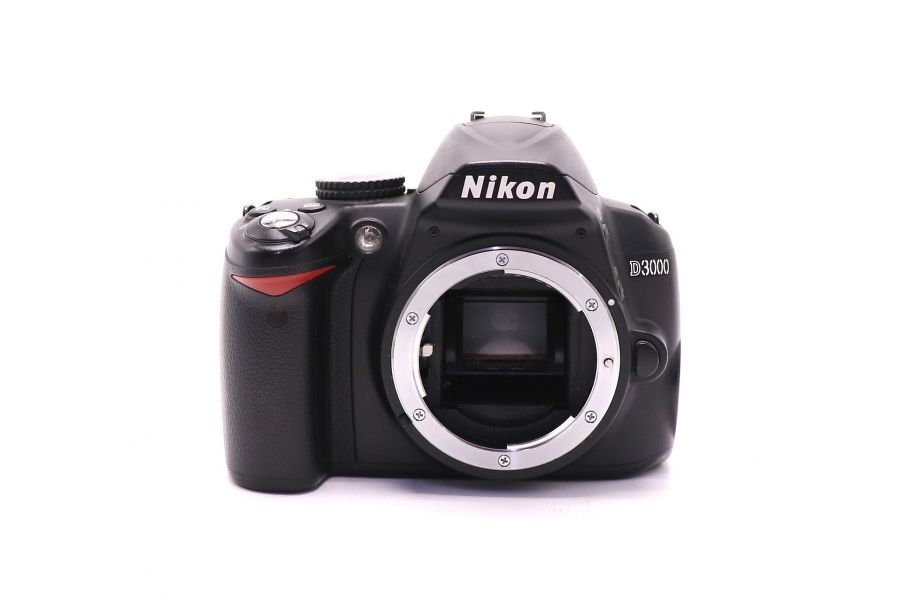 Nikon D3000 body (пробег 7080 кадров)