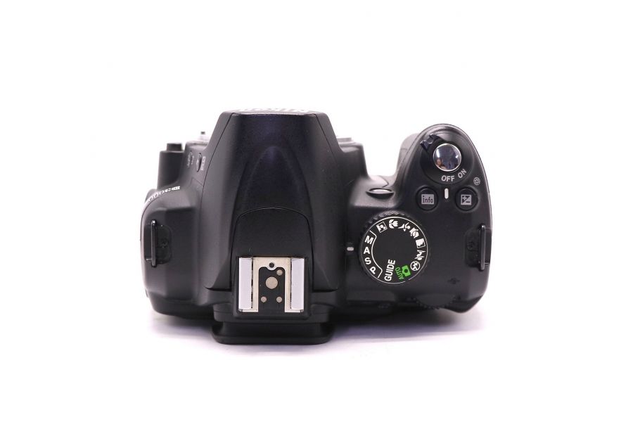 Nikon D3000 body (пробег 7080 кадров)