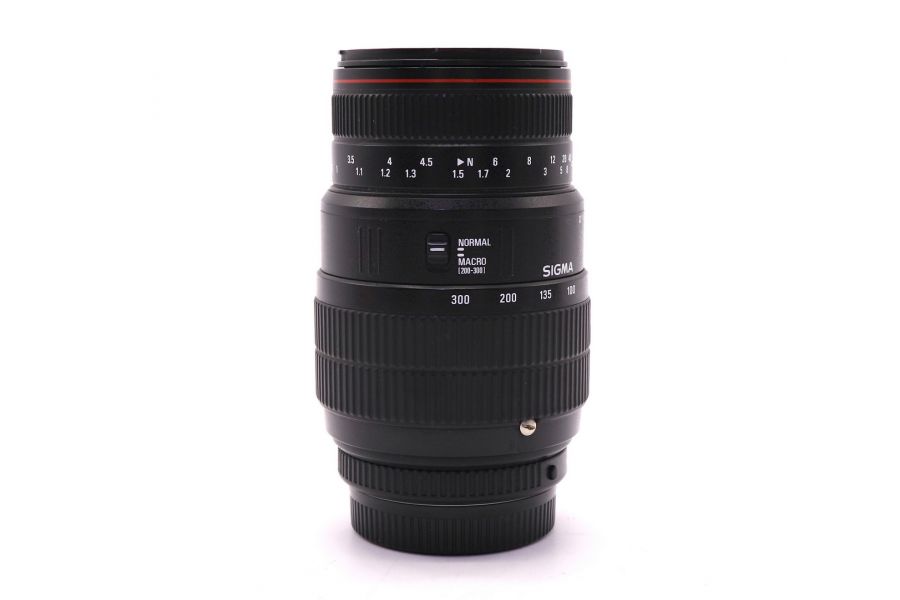 Sigma AF 70-300mm f/4-5.6 APO Macro for Pentax K