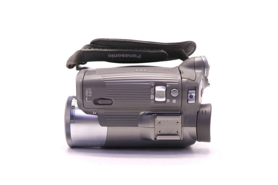 Видеокамера Panasonic NV-GS230 3CCD MiniDV