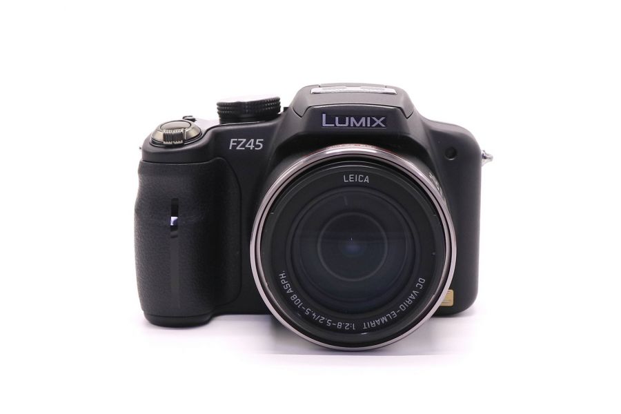 Panasonic Lumix DMC-FZ45 в упаковке