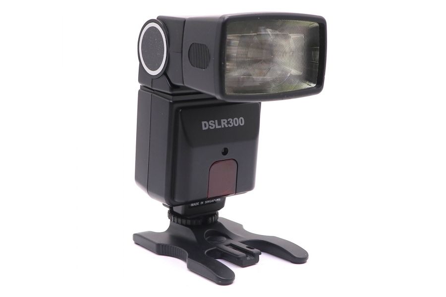 Фотовспышка DSLR300