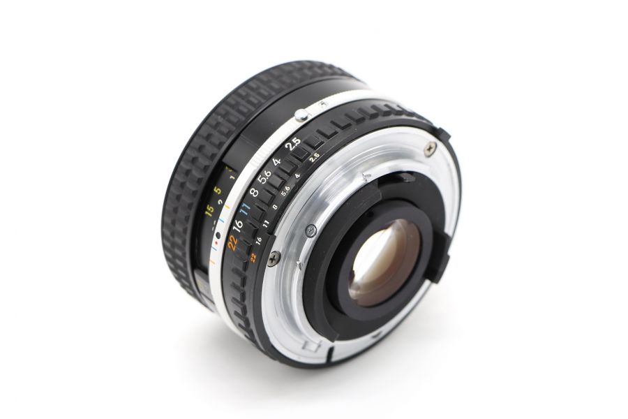 Nikon Series E 35mm f/2.5