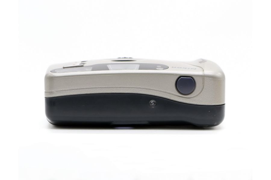 Nikon EF300 в упаковке