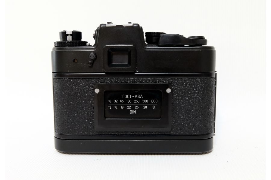 Редкость Зенит 18 б/у (КМЗ, 1982 г.)