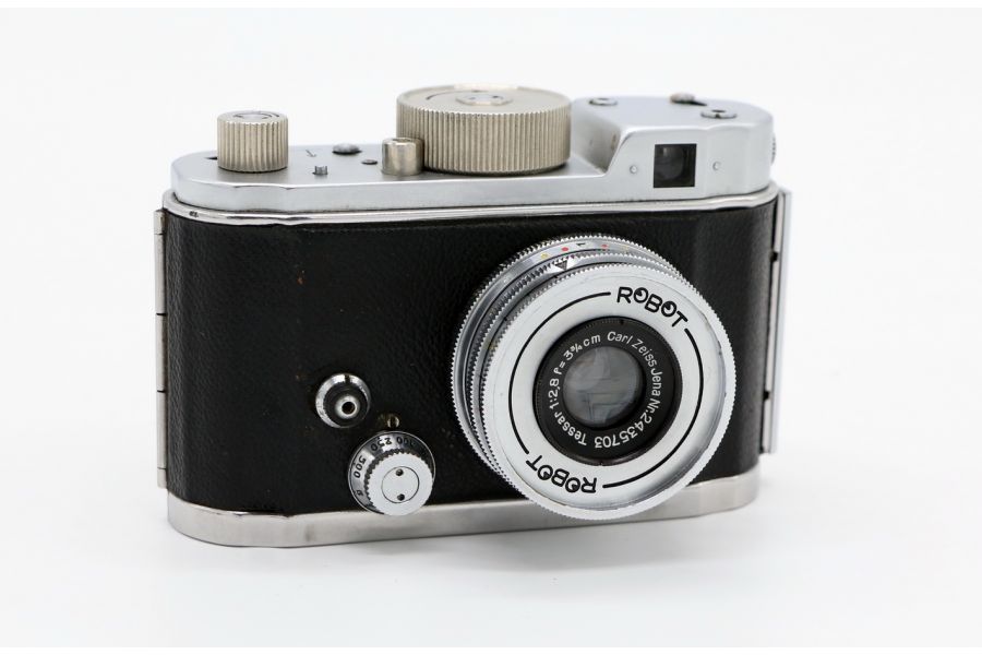 Robot II + Tessar 2.8/3,75cm (Germany, 1938)