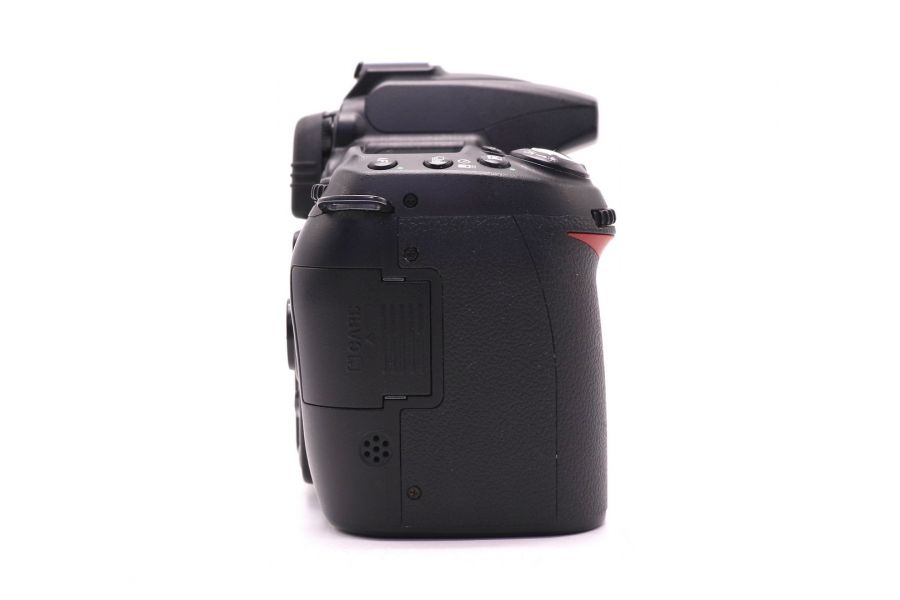 Nikon D90 body (пробег 28380 кадров)